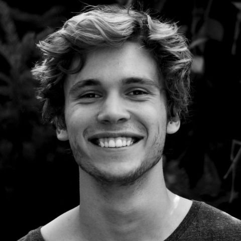 Dr. Carlos Méndez